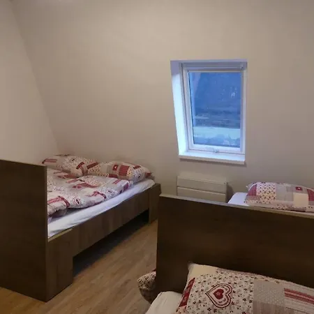 Happy Nes.t Apartment